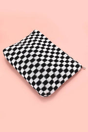 CHECKER TRAVEL POUCH BAG