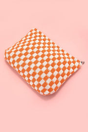 CHECKER TRAVEL POUCH BAG